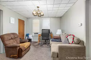 115 E Congress St, Belding, MI 48809 - Photo 24
