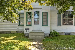 115 E Congress St, Belding, MI 48809 - Photo 4