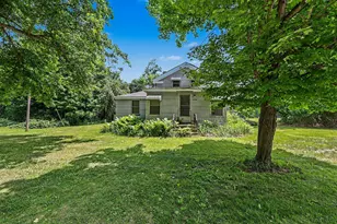 5901 Sharon Hollow Rd, Manchester, MI 48158 - Photo 2