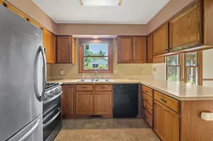 1555 Redstock Ave, Portage, MI 49024 - Photo 8
