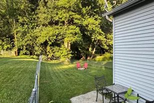 220 N East St, Brighton, MI 48116 - Photo 12