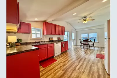 220 N East Street, Brighton, MI 48116 - Photo 6
