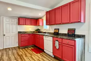 220 N East St, Brighton, MI 48116 - Photo 8