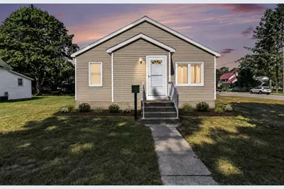 509 N Delia Street, Ludington, MI 49431 - Photo 2