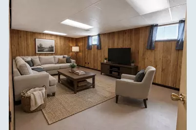 509 N Delia Street, Ludington, MI 49431 - Photo 24
