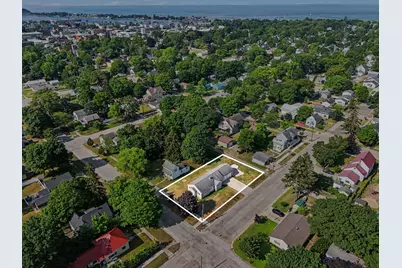 509 N Delia Street, Ludington, MI 49431 - Photo 4