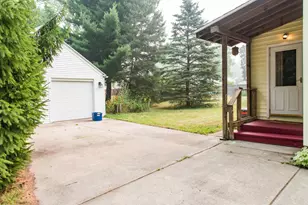 420 Evelyn Ave, Kalamazoo, MI 49001 - Photo 4