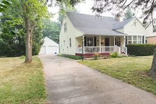 420 Evelyn Ave, Kalamazoo, MI 49001 - Photo 1