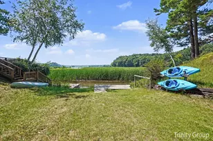 6712 E Carrigan Dr, Newaygo, MI 49337 - Photo 2