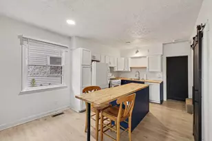 570 Valley Ave NW, Grand Rapids, MI 49504 - Photo 6