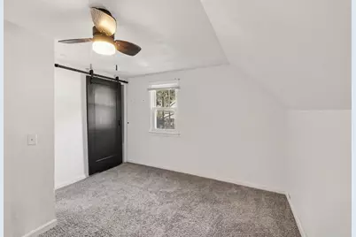570 Valley Avenue NW, Grand Rapids, MI 49504 - Photo 14