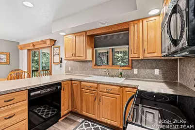 1528 Silver Creek Road, Whitehall, MI 49461 - Photo 16