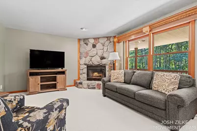 1528 Silver Creek Road, Whitehall, MI 49461 - Photo 12