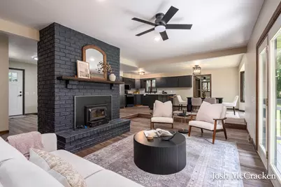 8770 Jewell NE, Comstock Park, MI 49321 - Photo 10