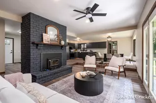 8770 Jewell NE, Comstock Park, MI 49321 - Photo 10