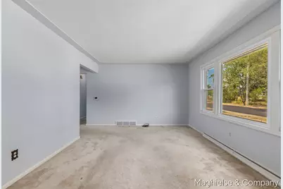 4431 Burgis Avenue SE, Grand Rapids, MI 49508 - Photo 2