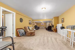 6654 Clyde Park Ave SW, Byron Center, MI 49315 - Photo 28
