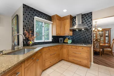35126 Quaker Way, Farmington Hills, MI 48331 - Photo 16