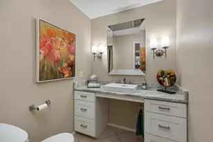 35126 Quaker Way, Farmington Hills, MI 48331 - Photo 26