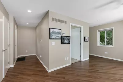 35126 Quaker Way, Farmington Hills, MI 48331 - Photo 22