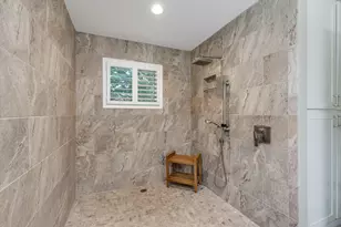 35126 Quaker Way, Farmington Hills, MI 48331 - Photo 24