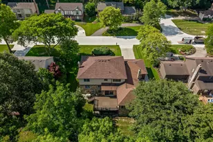35126 Quaker Way, Farmington Hills, MI 48331 - Photo 46