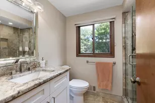 35126 Quaker Way, Farmington Hills, MI 48331 - Photo 30