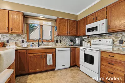 6090 Arroyo Vista Drive NE, Rockford, MI 49341 - Photo 10