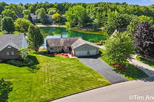 6090 Arroyo Vista Dr NE, Rockford, MI 49341 - Photo 4