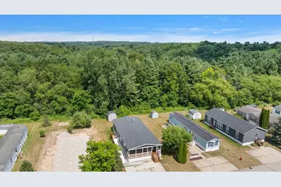 7422 Woods Edge Drive NE, Belmont, MI 49306 - Photo 16