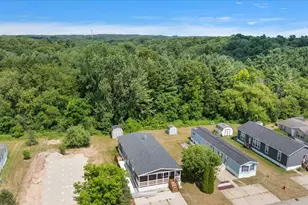 7422 Woods Edge Dr NE, Belmont, MI 49306 - Photo 16