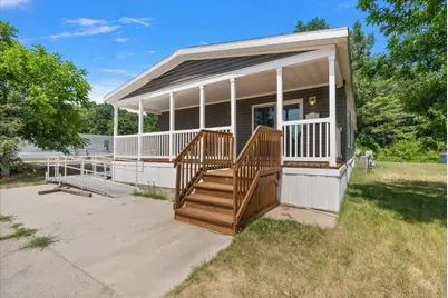 7422 Woods Edge Drive NE, Belmont, MI 49306 - Photo 1