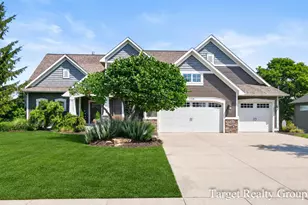 1705 N Bay Dr, Hudsonville, MI 49426 - Photo 1