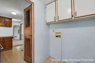 618 E Benton St, Greenville, MI 48838 - Photo 12