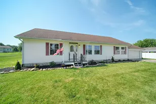 225 W Birch St, Litchfield, MI 49252 - Photo 2