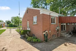 32740 Grandview Ave, Westland, MI 48186 - Photo 26