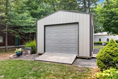 416 N Rush Street, Pentwater, MI 49449 - Photo 10