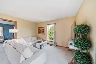 11329 Rosemary Ln, Munith, MI 49259 - Photo 16