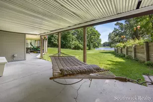 2484 Shadow Lake Ct NE, Grand Rapids, MI 49505 - Photo 38