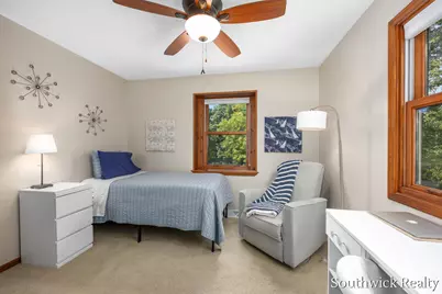 2484 Shadow Lake Court NE, Grand Rapids, MI 49505 - Photo 20