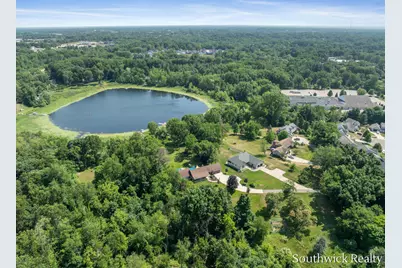 2484 Shadow Lake Court NE, Grand Rapids, MI 49505 - Photo 48
