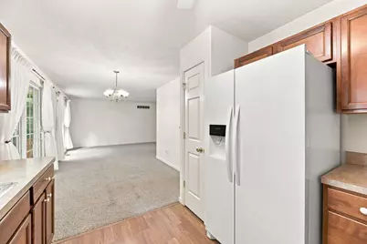 330 Carefree Court, Niles, MI 49120 - Photo 8