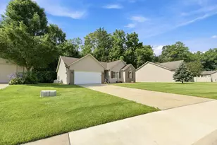 330 Carefree Ct, Niles, MI 49120 - Photo 38