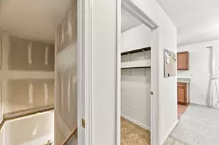 330 Carefree Ct, Niles, MI 49120 - Photo 22