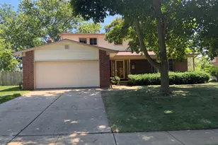 359 Old Creek Dr, Saline, MI 48176 - Photo 6
