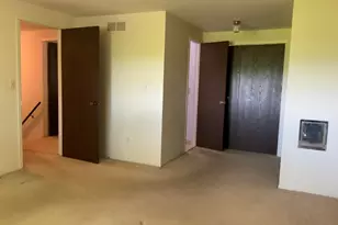 359 Old Creek Dr, Saline, MI 48176 - Photo 22