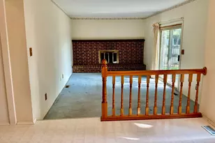 359 Old Creek Dr, Saline, MI 48176 - Photo 14