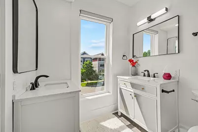 614 Fairview Avenue NE, Grand Rapids, MI 49503 - Photo 24