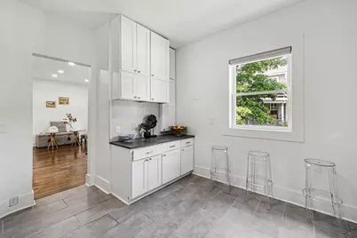 614 Fairview Avenue NE, Grand Rapids, MI 49503 - Photo 16