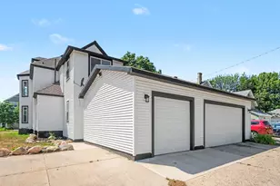 614 Fairview Ave NE, Grand Rapids, MI 49503 - Photo 38
